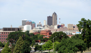 Des Moines