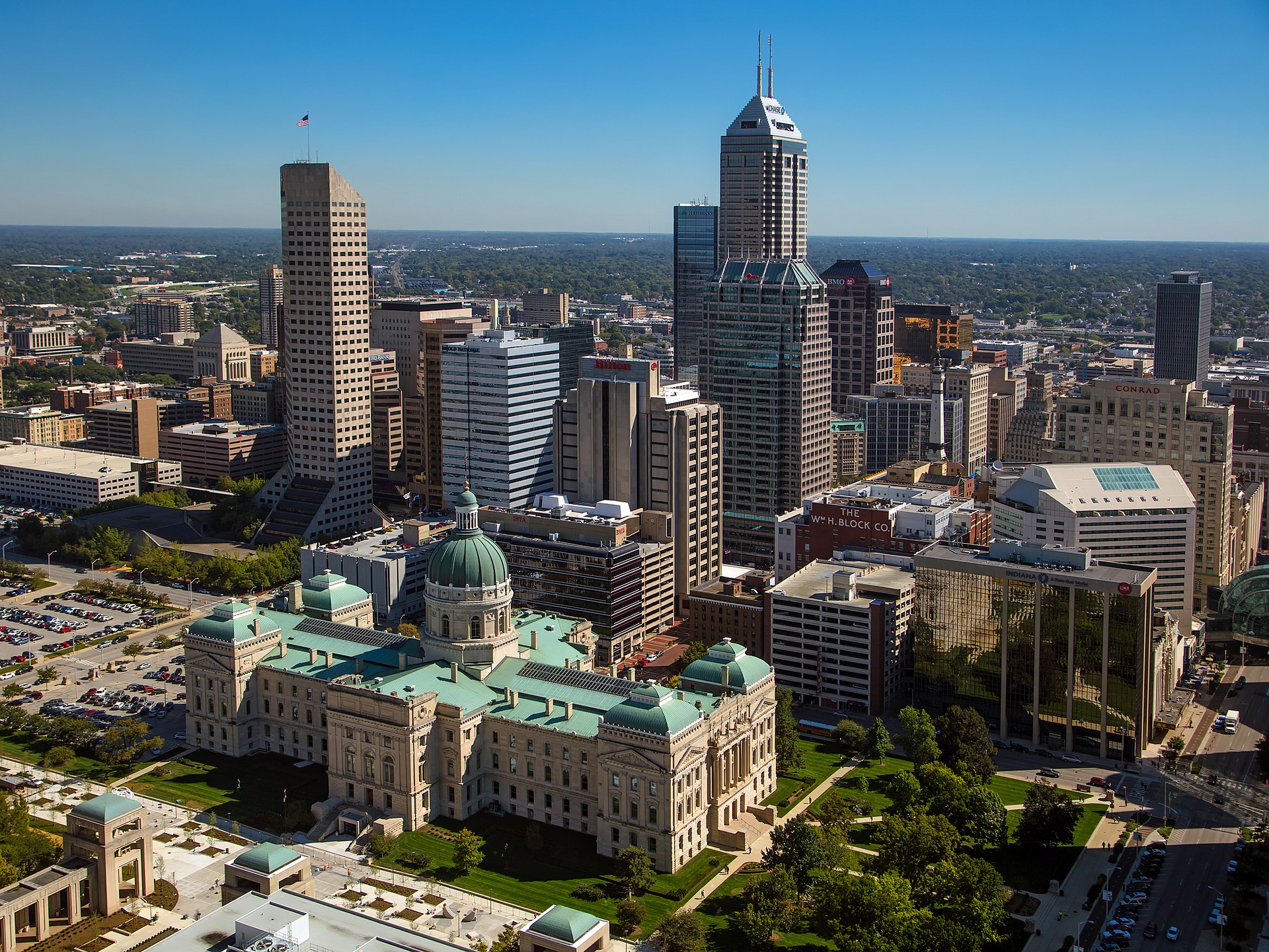 Indianapolis - The Skyscraper Center